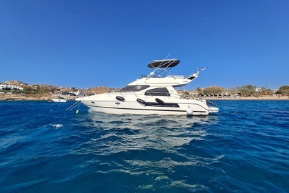 Verhuur Motorjacht Cranchi Cranchi 42 ft Mikonos