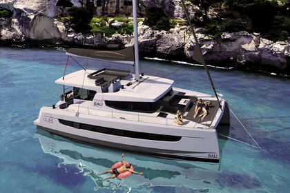 Aluguel Catamarã Catana Group Bali 4.8 - 5 + 1 cab Pozzuoli