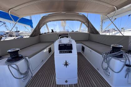 Rental Sailboat Jeanneau Sun Odyssey 490 Volos