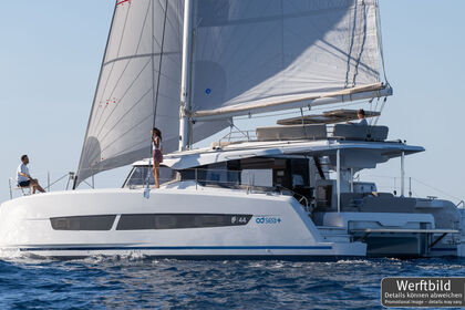 Hire Catamaran Fountaine Pajot Fountaine Pajot FP 44 Maestro - 3 cab. Palma de Mallorca