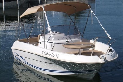 Hire Motorboat JEANNEAU Cap Camarat 550 Empuriabrava