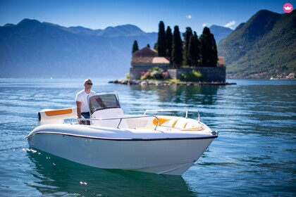 Charter Motorboat Smart Nautic AQ 540 Kotor