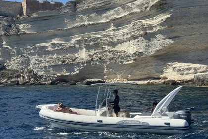 Location Semi-rigide Capelli Tempest 770 Bonifacio