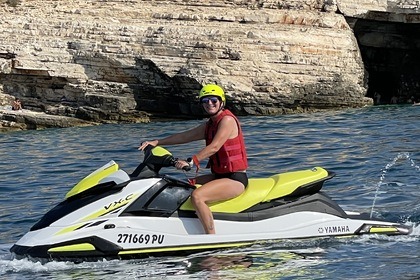Чартер Гидроцикл Yamaha Waverunner Премантура