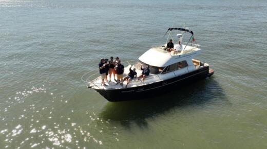 Cascais Motorboat Acm Acm Excellence 38 alt tag text