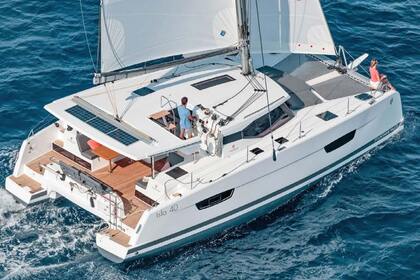 Charter Catamaran  Isla 40 Palairos