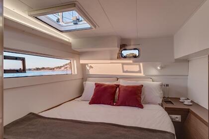 Miete Katamaran Lagoon-Bénéteau Lagoon 40 - 4 + 2 cab Lavrio