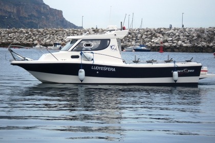Rental Motorboat Levant 880 Sport Fishing SL Sesimbra