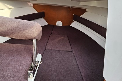 Hire Motorboat Jeanneau Merry Fisher 645 Pakoštane