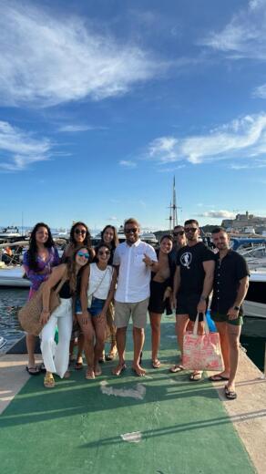 Ibiza Motorboat Sealine Sport 12 metres alt tag text