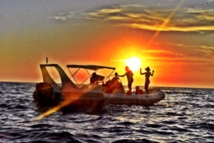 Alquiler Neumática ZODIAC MEDLINE III Puerto de Sóller