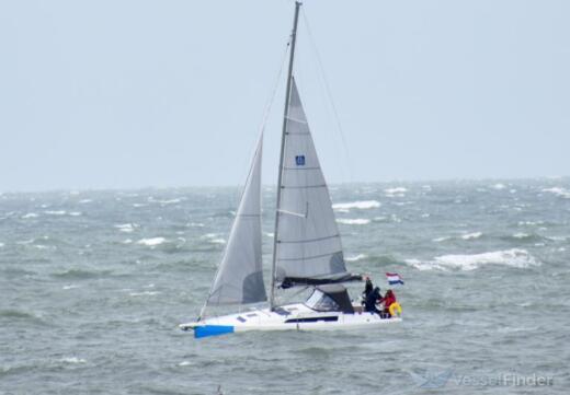 Cadzand Sailboat Dufour D37 alt tag text