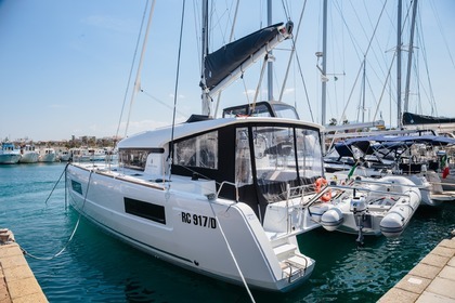Location Catamaran LAGOON 40 Olbia