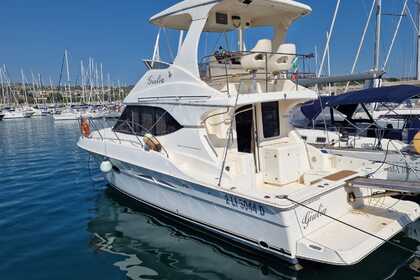 Noleggio Barca a motore Silverton Silverton 38 convertible La Caletta