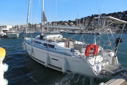 Charter Sailboat Dufour Dufour 405 GL Saint-Florent