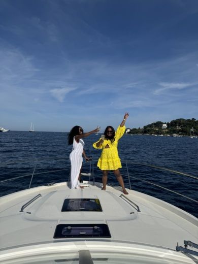 Монако Motor Yacht Bavaria Bavaria Sport 400 alt tag text