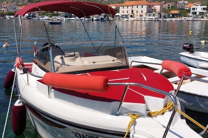 Hire Motorboat Conormax Mediteran 19 Trogir
