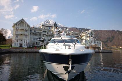 Location Bateau à moteur FAIRLINE SQUADRON 58 Bergen