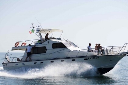 Noleggio Barca a motore Della Pasqua fly deck 15 mt La Spezia