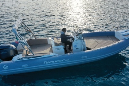 Aluguel Semi Rígido Capelli Tempest 775 Santa Margherita Ligure