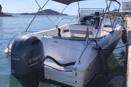 Hire Motorboat Bluline Open 21 Preko