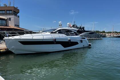 Alquiler Lancha Azimut Atlantis 51 Cavalaire-sur-Mer