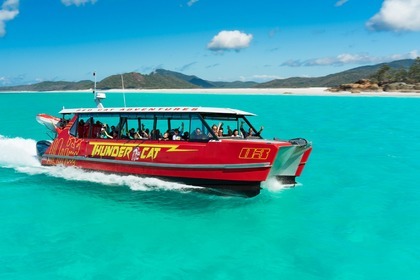 Rental Motorboat Custom Catamaran Thunder 46 Airlie Beach