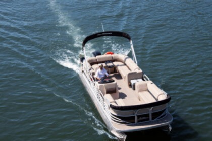 Rental Motorboat Pontoon Boat Suntracker Party Barge 24XP3 Paris