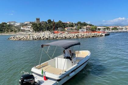 Rental Motorboat Squalo Junior Naples