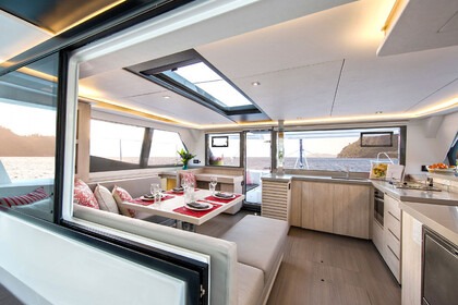 Miete Katamaran  Moorings 4500L/10 Mahé