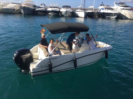 Altea Hills Motorboat Quicksilver Activ 605 Open alt tag text