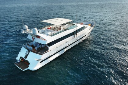 Hire Motor yacht Diano Diano 25S Gallipoli