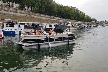 Rental Motorboat Smoker Craft Sun Chaser 7522 Paris