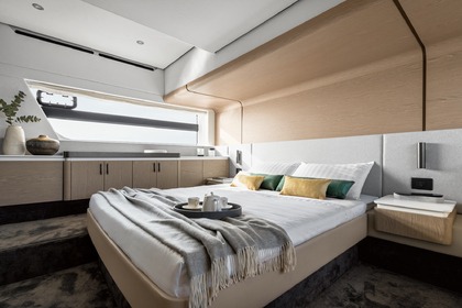 Charter Motor yacht Azimut Fly 53 Portisco