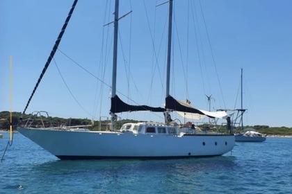 Miete Segelboot EVJF, Séminaire, anniversaire, initiation Goelette de 50 pieds Marseille
