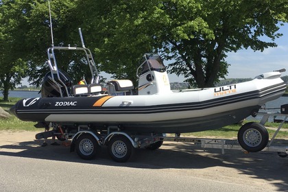 Rental RIB Zodiac Pro Open 650 La Trinité-sur-Mer