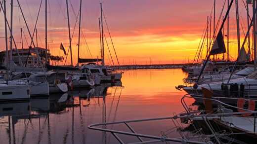 Μασσαλία Sailboat BENETEAU OCEANIS 40 alt tag text