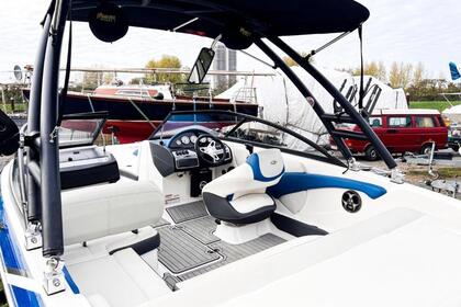 Aluguel Lancha Regal 1900 ESX Laboe