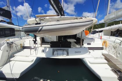 Hire Catamaran Lagoon-Bénéteau Lagoon 42 - 4 + 2 cab. Le Marin