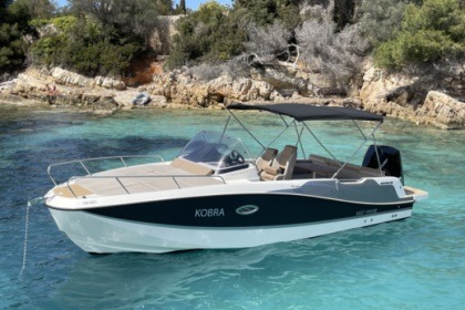 Location Bateau à moteur Quicksilver Activ 755 Sundeck Cannes