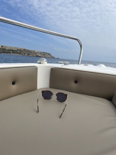 Rhodos Without license Boat “Eleni” Karel Paxos 170 alt tag text