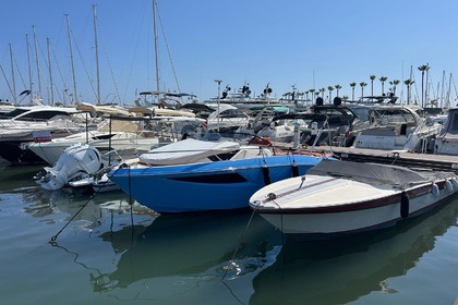 Location Bateau à moteur Cranchi E30 Endurance Villefranche-sur-Mer