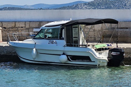 Charter Motorboat Jeanneau Merry Fisher 625 Pakoštane