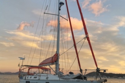Location Voilier Beneteau Oceanis 440 Saint-Louis