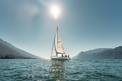 Verhuur Zeilboot Beneteau First 31.7 Malcesine