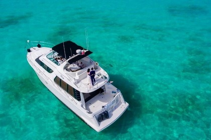 Location Bateau à moteur Carver 55 Cancún