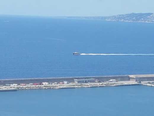 Marseille Motor Yacht Beneteau MC6 alt tag text