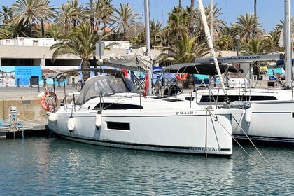 Miete Segelboot Beneteau Oceanis 30.1 Barcelona