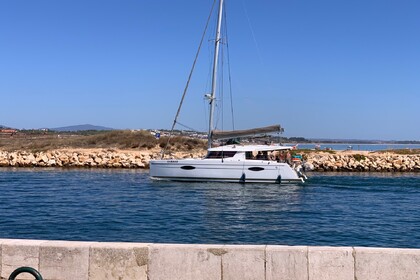 Rental Catamaran Fountaine Pajot Helia 44 Lagos