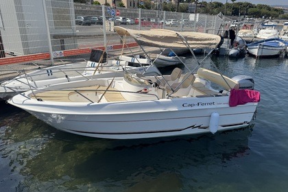 Charter Motorboat B2 Marine Open Cap Ferret 502 open La Ciotat